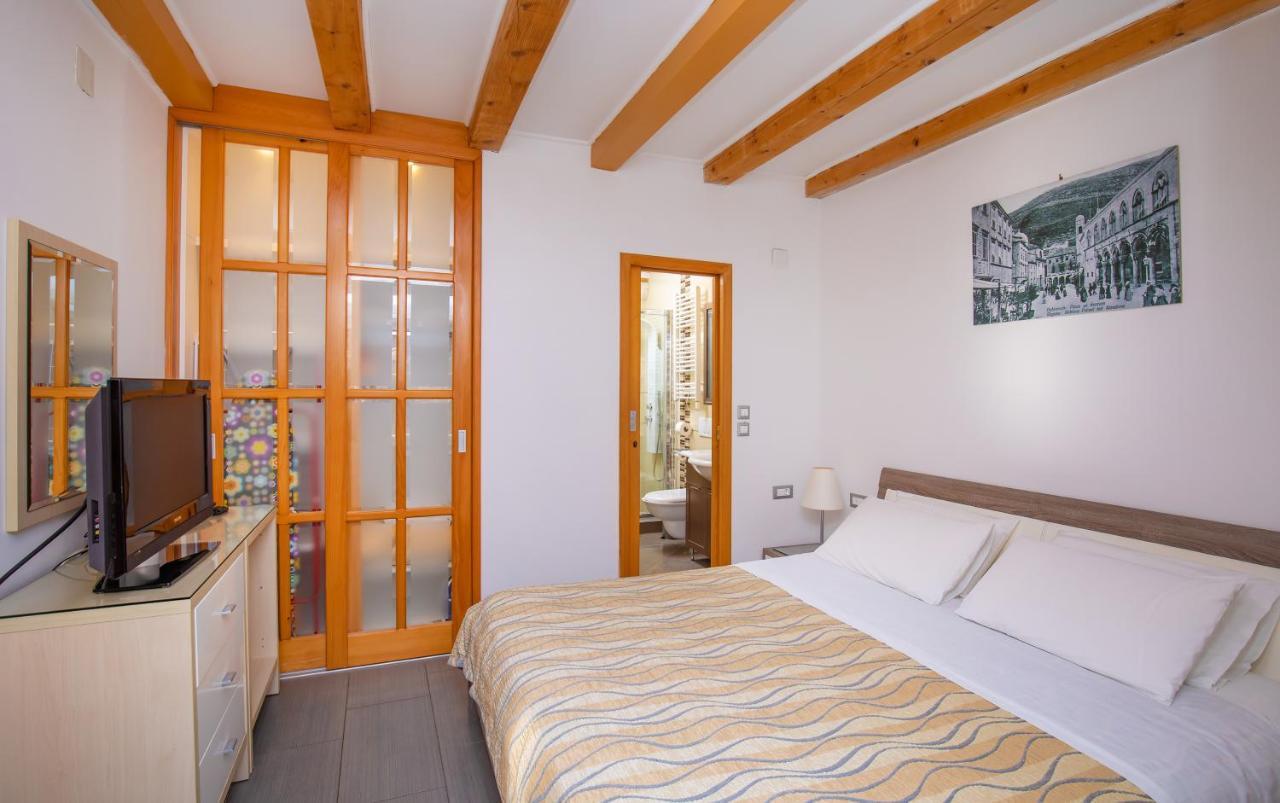 Apartments Espana 2 ดูบรอฟนิก ภายนอก รูปภาพ